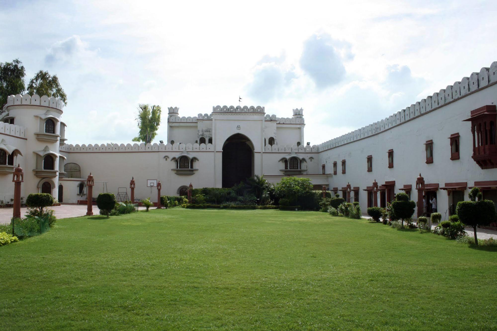 The Fort Ramgarh Panchkula Eksteriør billede